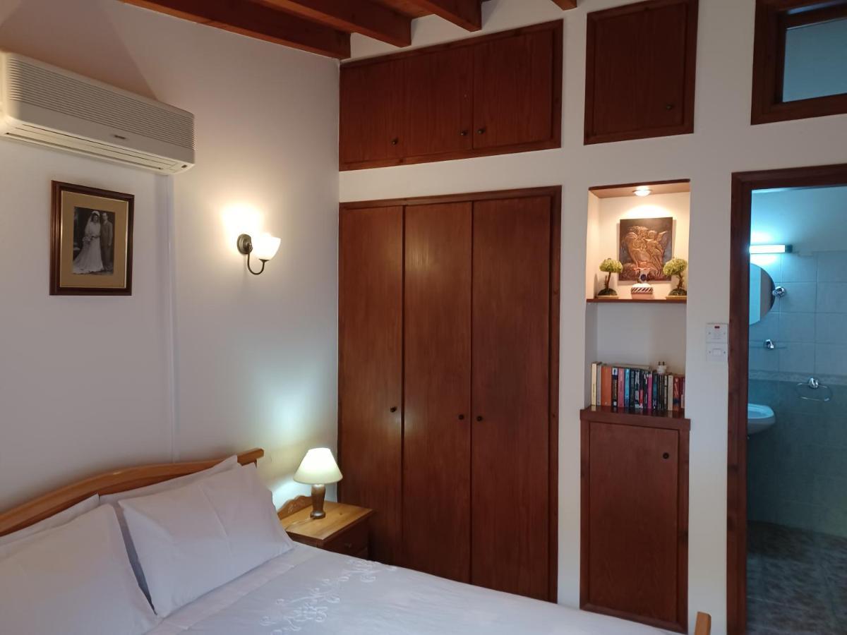 Appartement Niovi House à Tochni Extérieur photo