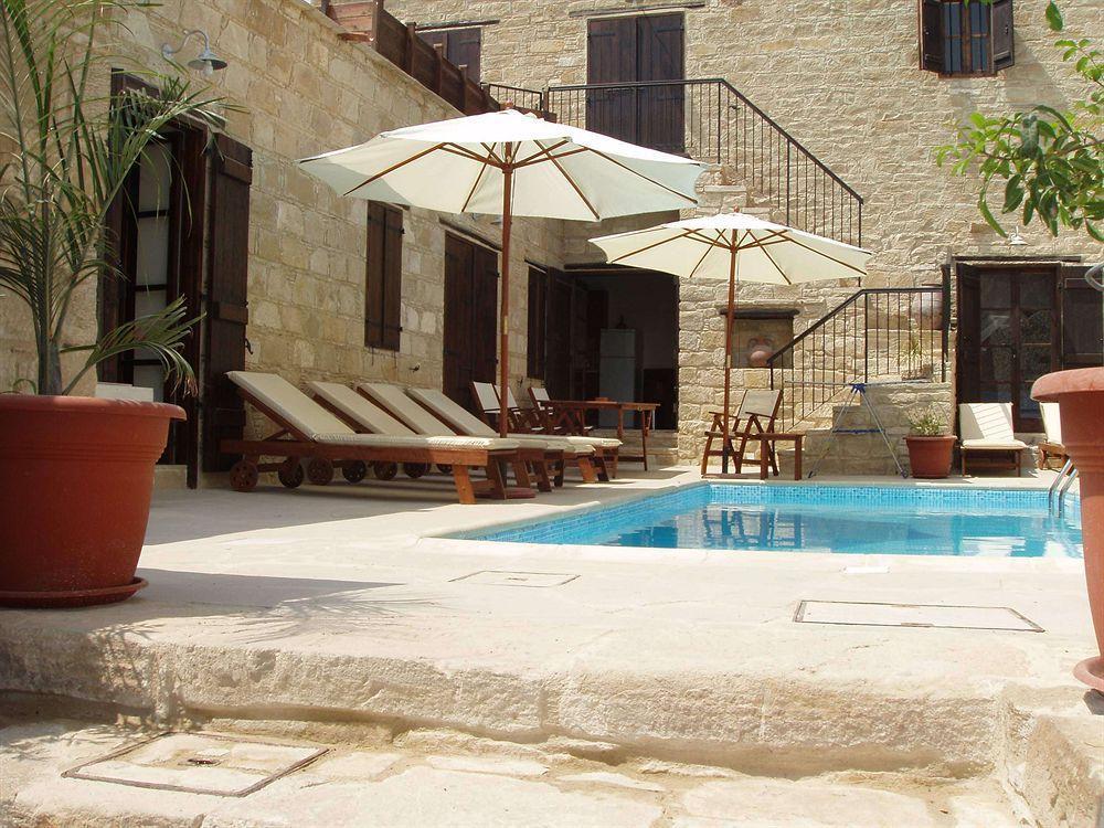Appartement Niovi House à Tochni Extérieur photo