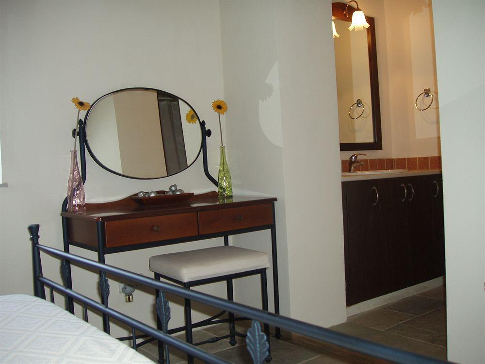 Appartement Niovi House à Tochni Extérieur photo
