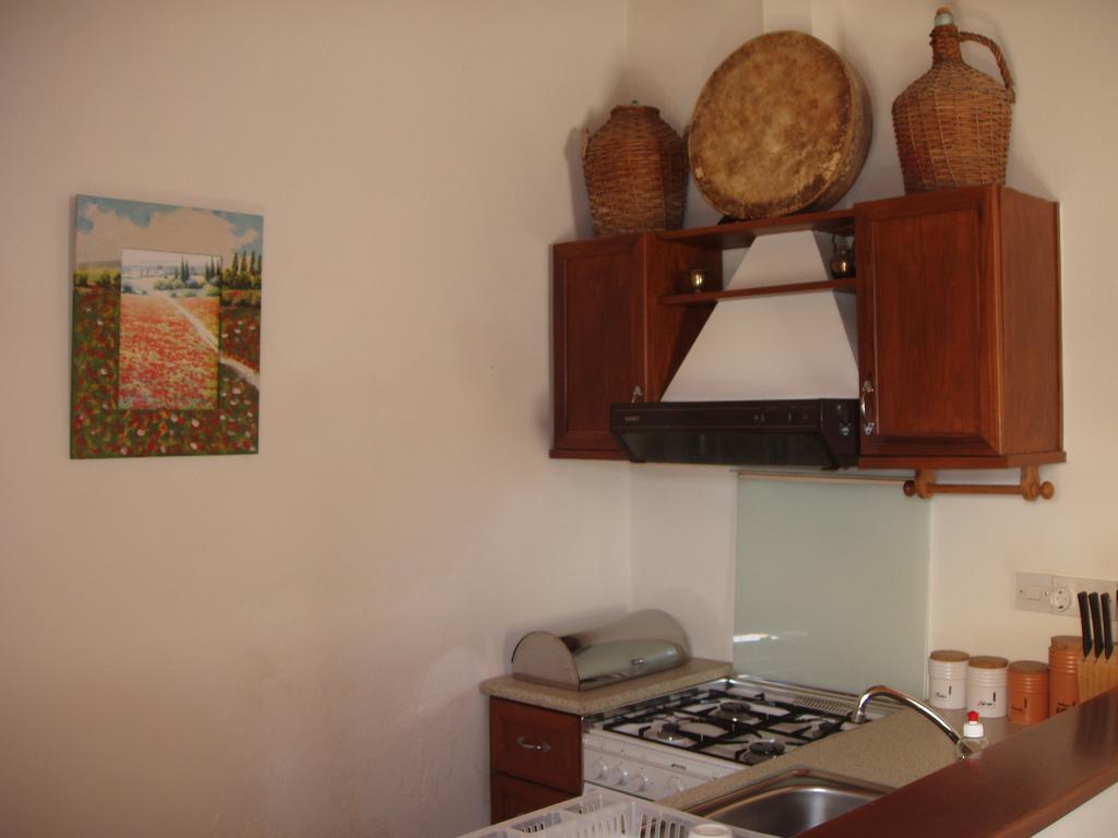 Appartement Niovi House à Tochni Extérieur photo